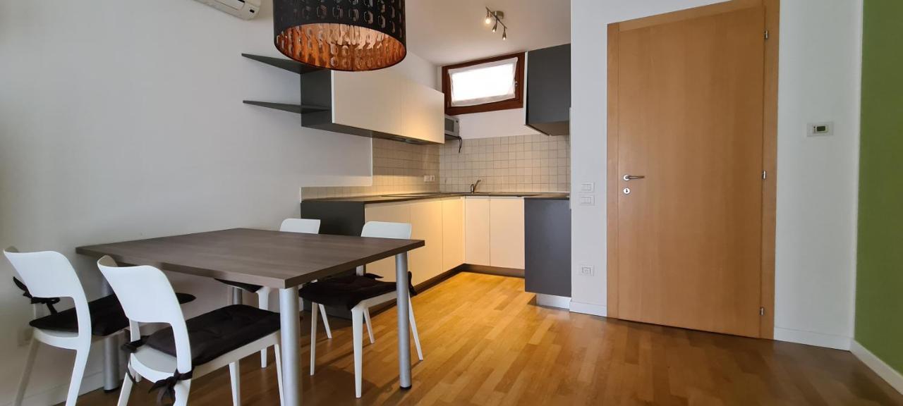 Garda Lake Aloha Apartment Torbole Sul Garda Bagian luar foto